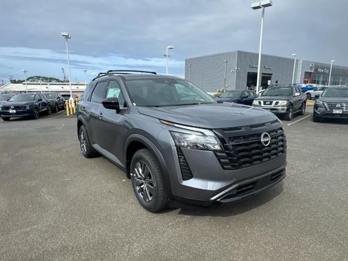 Gun Metallic 2026 Nissan Pathfinder SV