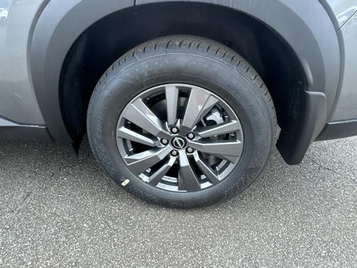 Gun Metallic 2026 Nissan Pathfinder SV