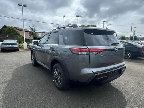 Gun Metallic 2026 Nissan Pathfinder SV