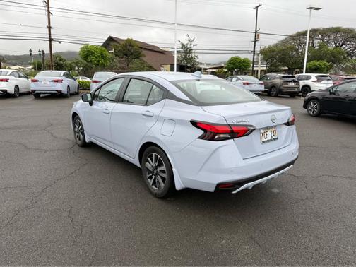 Gray Sky Pearl 2025 Nissan Versa 1.6 SV