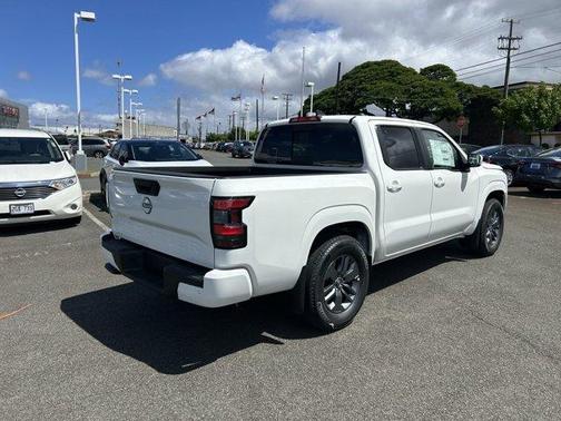 2025 Nissan Frontier SV
