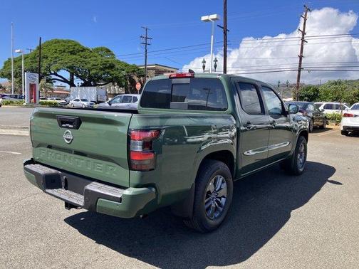 2025 Nissan Frontier SV