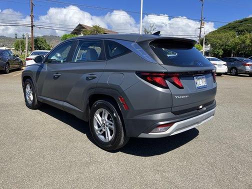 2025 Hyundai TUCSON SE