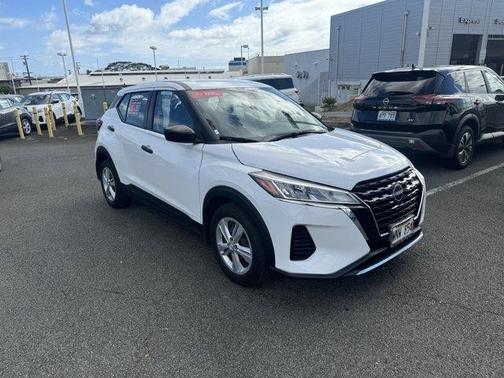 2022 Nissan Kicks S