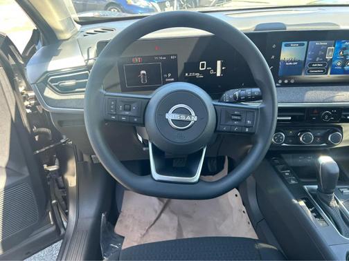 Gun Metallic 2026 Nissan Kicks S