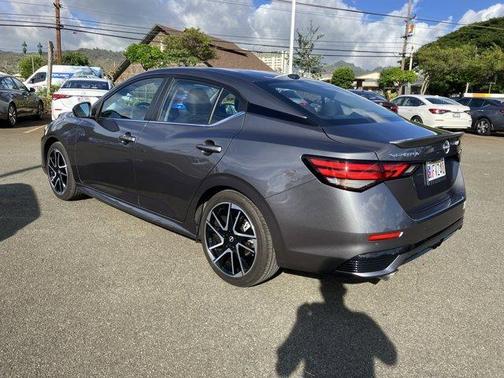 2025 Nissan Sentra SR