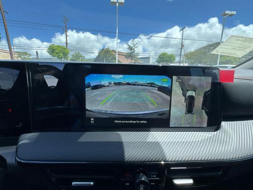 Super Black 2026 Nissan Kicks SR