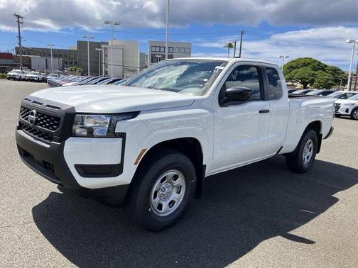 2025 Nissan Frontier S