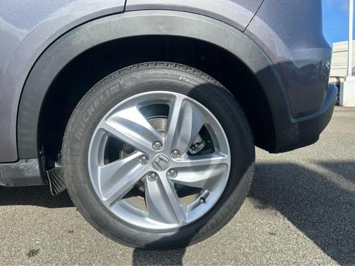 Modern Steel Metallic 2020 Honda HR-V EX