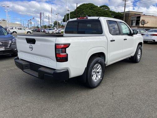 2025 Nissan Frontier S