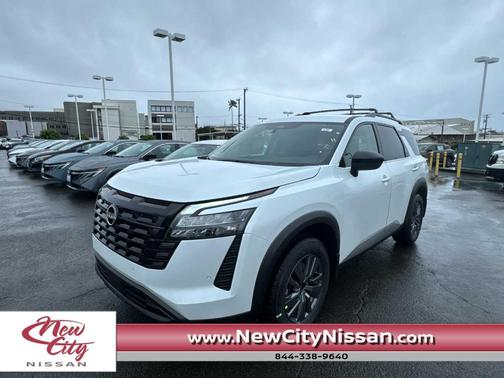 Everest White P 2026 Nissan Pathfinder SV