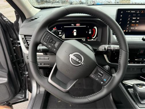 Gun Metallic 2026 Nissan Rogue Platinum