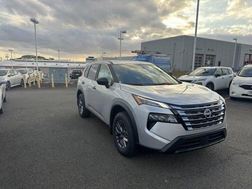2025 Nissan Rogue S