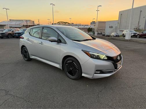 2023 Nissan Leaf SV PLUS