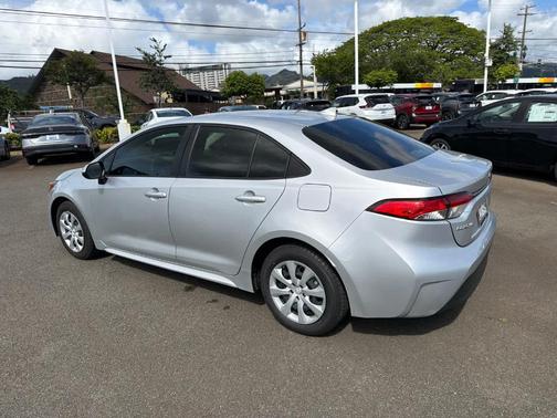 Classic Silver Metallic 2024 Toyota Corolla LE