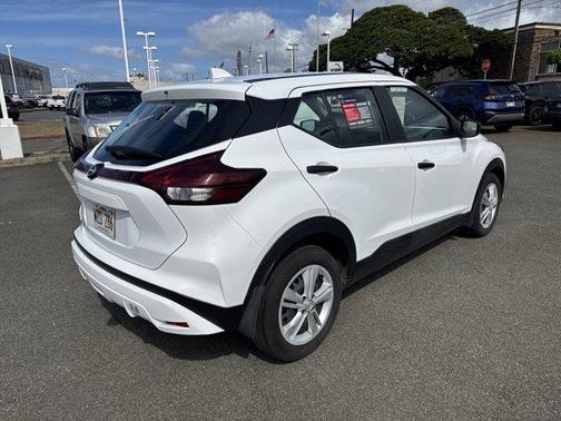 2024 Nissan Kicks S