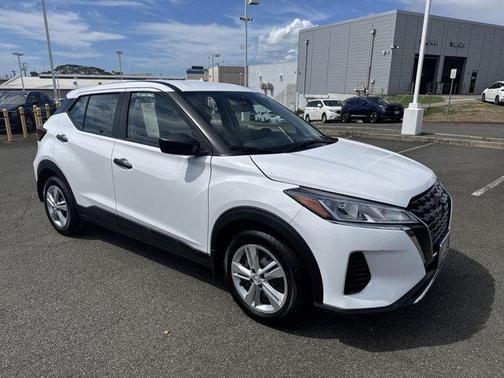 2024 Nissan Kicks S
