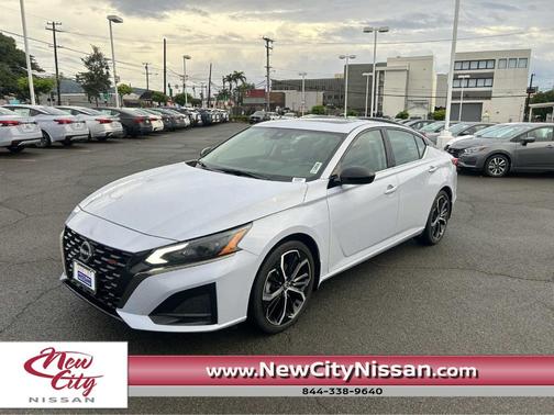 2024 Nissan Altima 2.5 SR