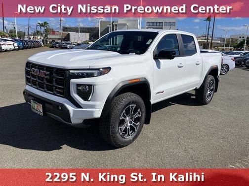2024 GMC Canyon AT4