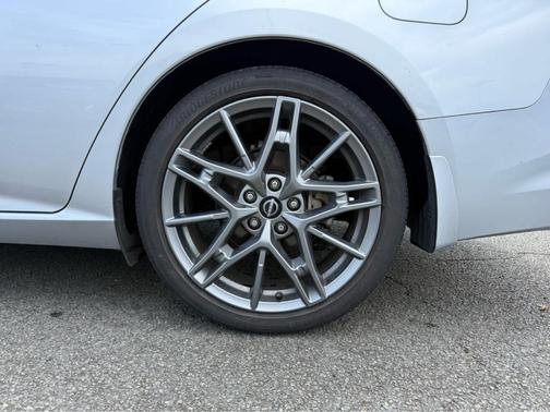 Brilliant Silver Metallic 2023 Nissan Altima 2.0 SR