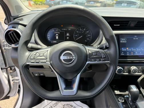 Fresh Powder 2023 Nissan Kicks SV