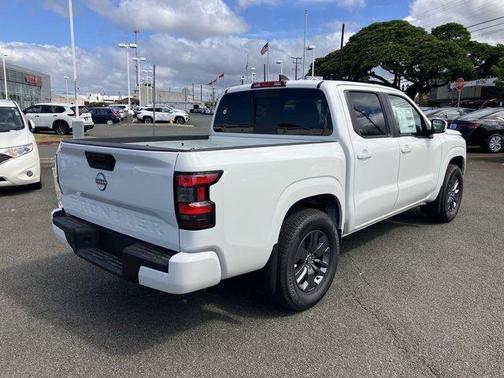2025 Nissan Frontier SV