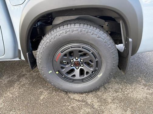 Boulder Gray Metallic 2026 Nissan Frontier PRO-X
