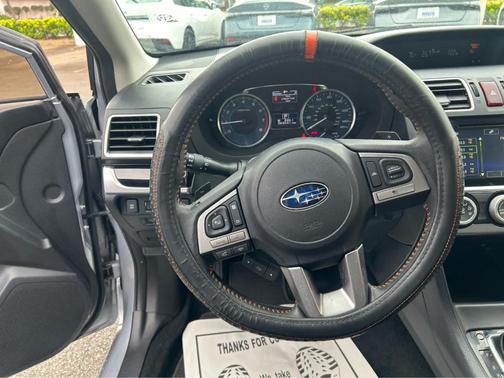 Ice Silver Metallic 2017 Subaru Crosstrek 2.0i Limited
