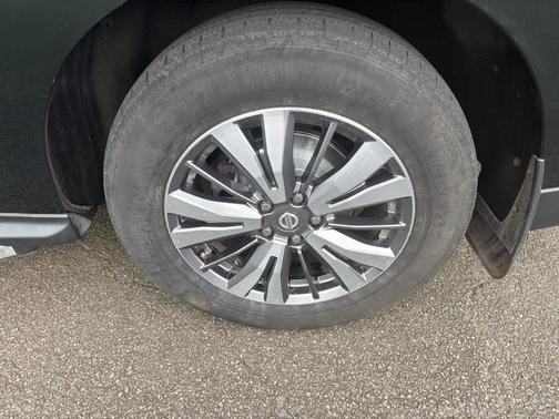 Midnight Pine Metallic 2020 Nissan Pathfinder SL