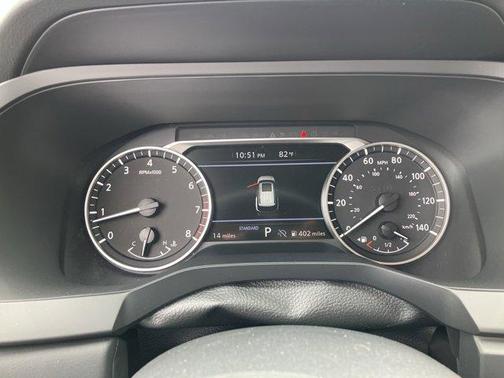2025 Nissan Pathfinder S