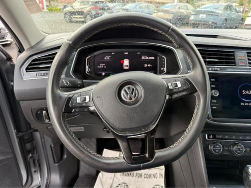 Pyrite Silver Metallic 2021 Volkswagen Tiguan 2.0T SEL