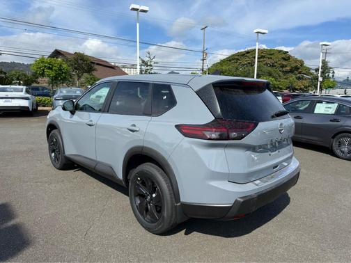 Boulder Gray Metallic 2026 Nissan Rogue SV