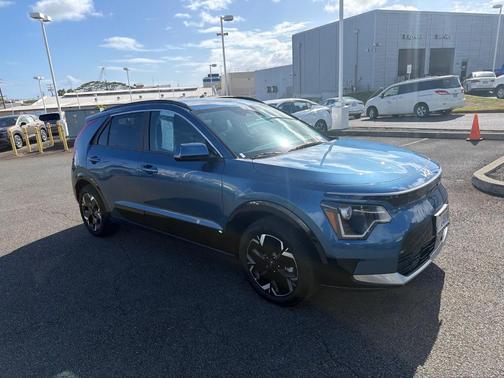 Mineral Blue 2025 Kia Niro EV Wind