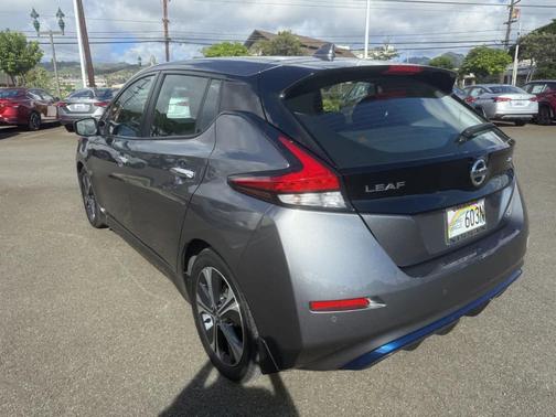 2020 Nissan Leaf SV