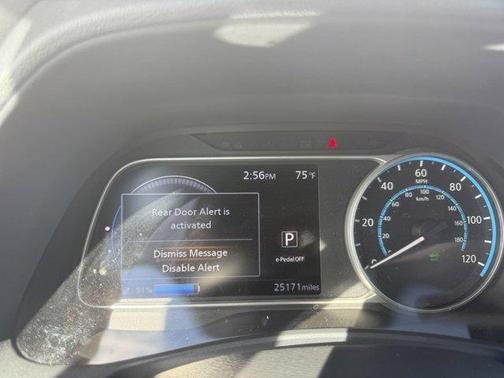 2020 Nissan Leaf SV