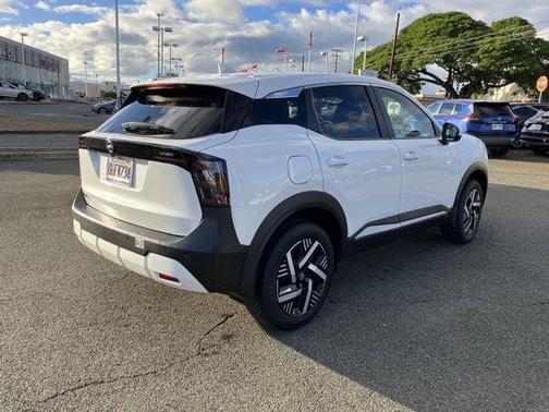 2025 Nissan Kicks SV
