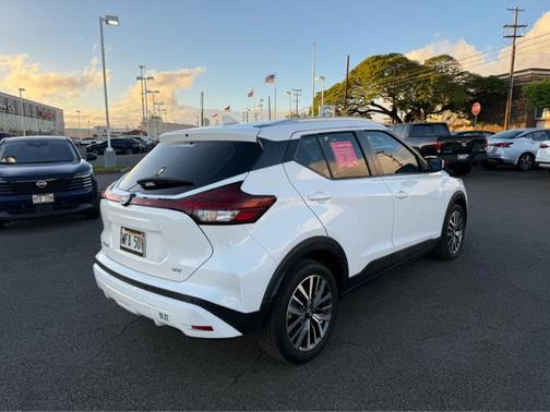 2021 Nissan Kicks SV
