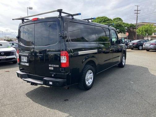 2014 Nissan NV Cargo NV2500 HD SV V6/SV V8