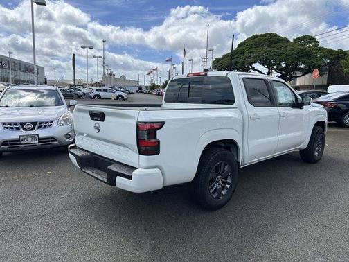 2025 Nissan Frontier SV