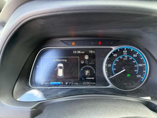 2023 Nissan Leaf SV PLUS