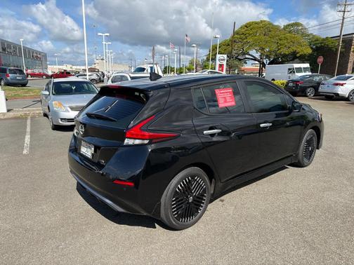 2023 Nissan Leaf SV PLUS