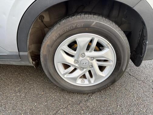 2024 Hyundai VENUE SE