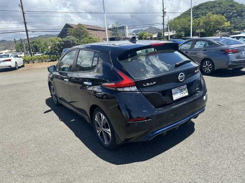 2020 Nissan Leaf SV