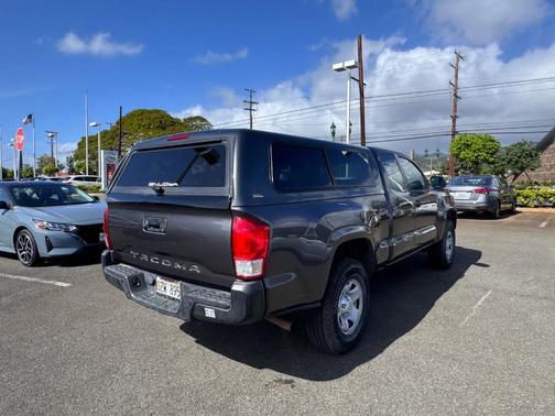 2017 Toyota Tacoma SR