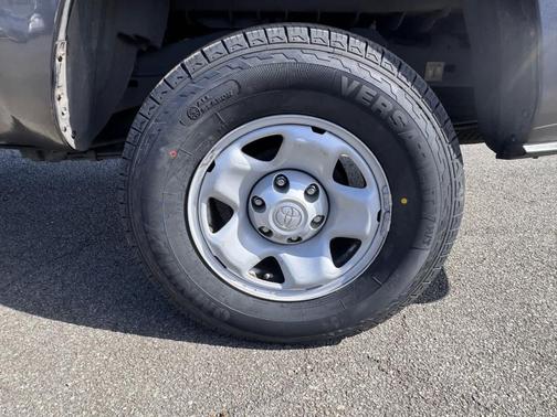 2017 Toyota Tacoma SR