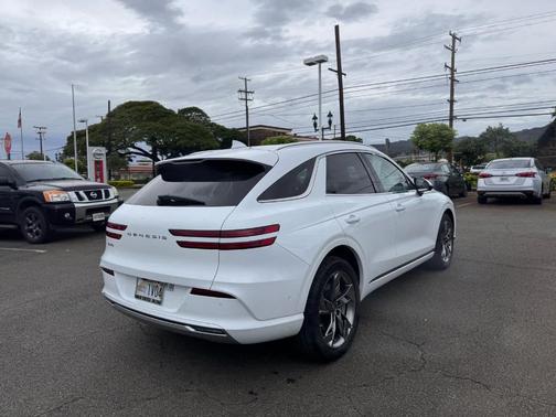 2024 Genesis Electrified GV70 Advanced