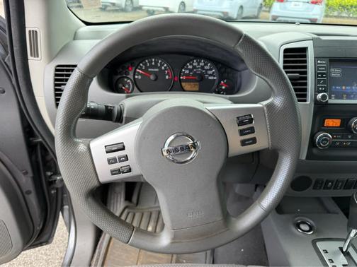 Gun Metallic 2020 Nissan Frontier SV