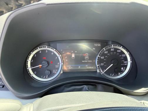 White 2023 Toyota Highlander LE