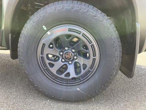 2025 Nissan Frontier PRO-X
