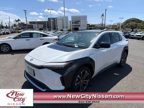 2023 Toyota bZ4X Limited